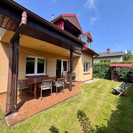 Nyaraló W Poddabiu Blisko Plazy I Lasu
